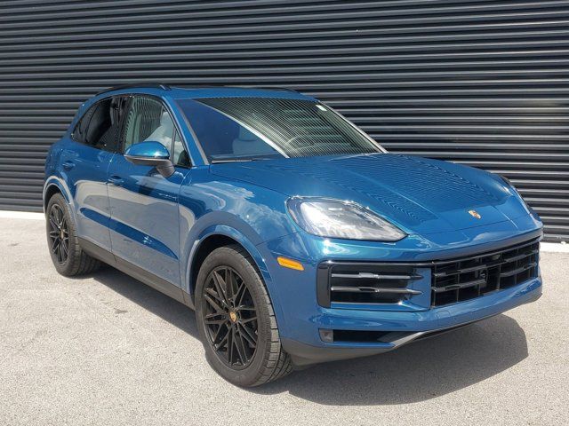 2024 Porsche Cayenne Base