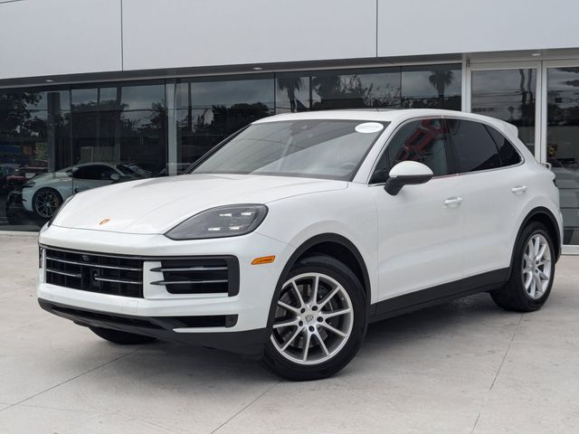 2024 Porsche Cayenne Base