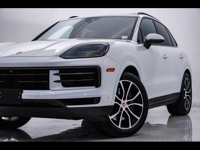 2024 Porsche Cayenne Base