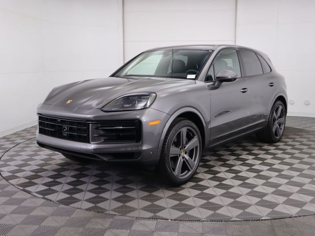 2024 Porsche Cayenne Base