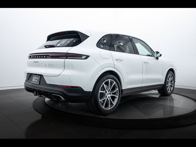 2024 Porsche Cayenne Base