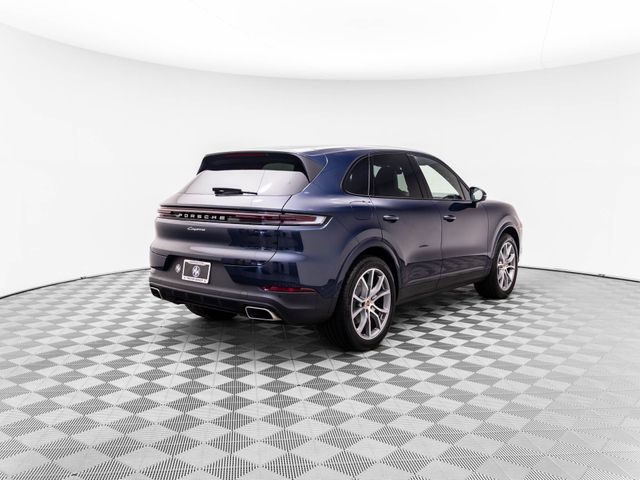 2024 Porsche Cayenne Base