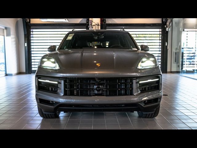 2024 Porsche Cayenne Base