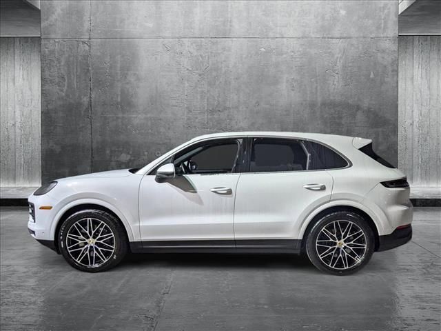 2024 Porsche Cayenne Base