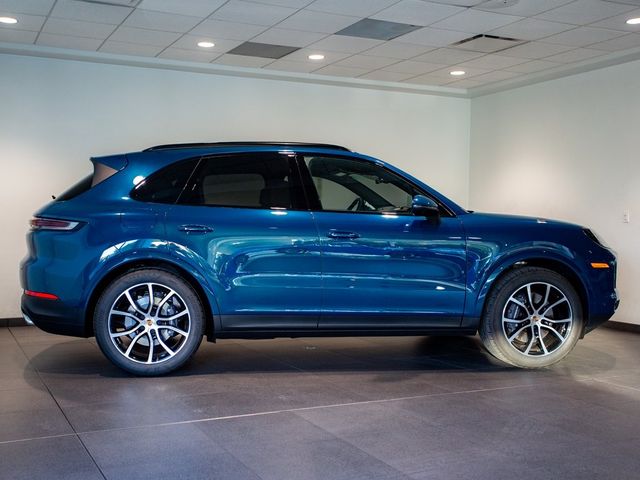 2024 Porsche Cayenne Base