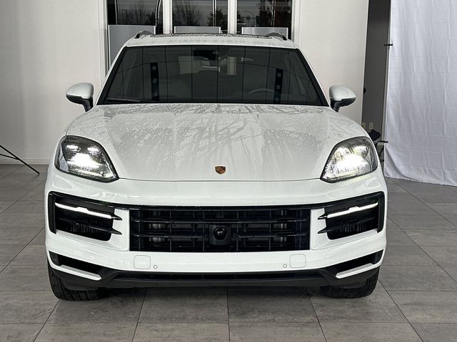 2024 Porsche Cayenne Base