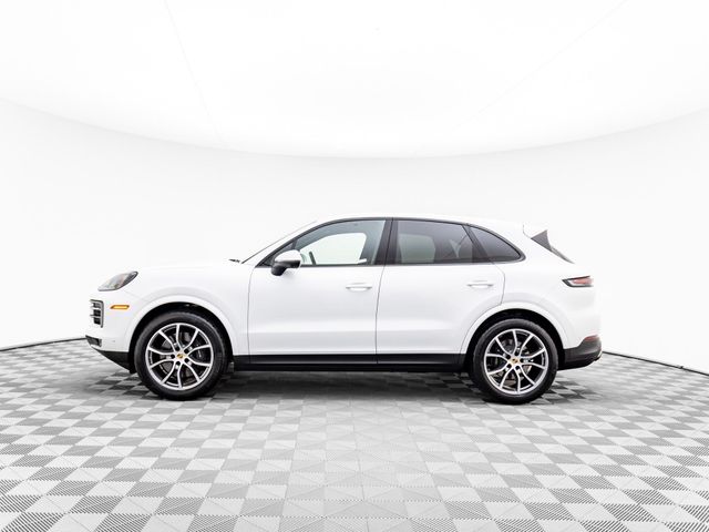 2024 Porsche Cayenne Base