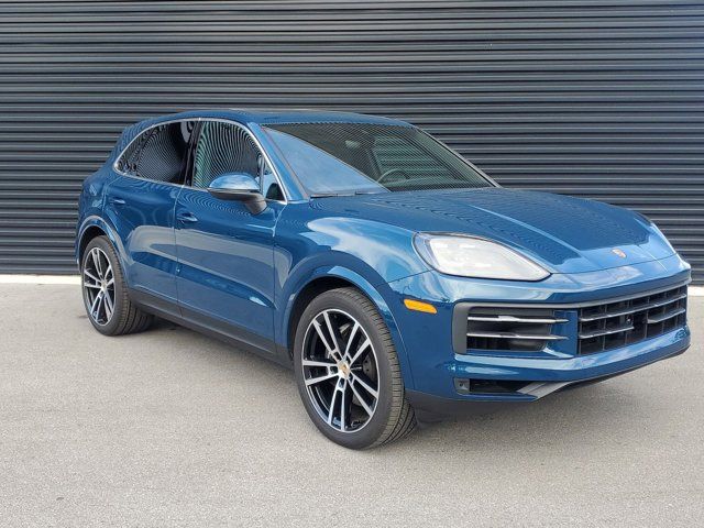 2024 Porsche Cayenne Base