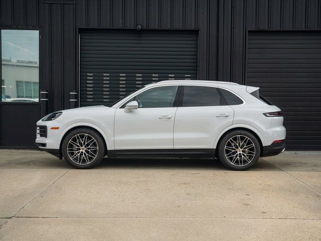 2024 Porsche Cayenne Base