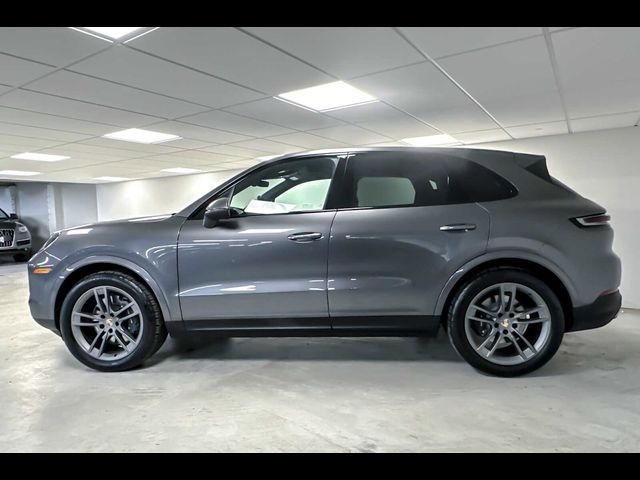 2024 Porsche Cayenne Base