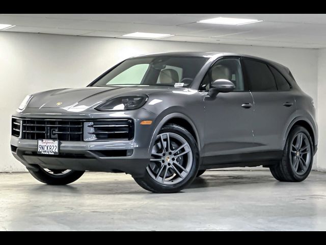 2024 Porsche Cayenne Base