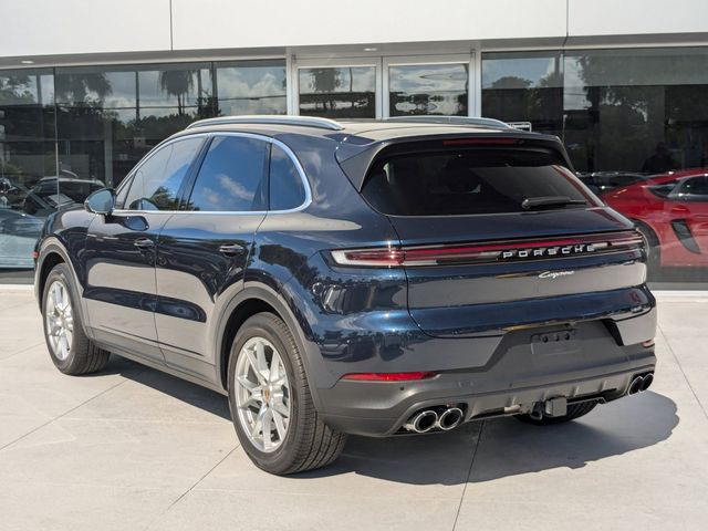 2024 Porsche Cayenne Base