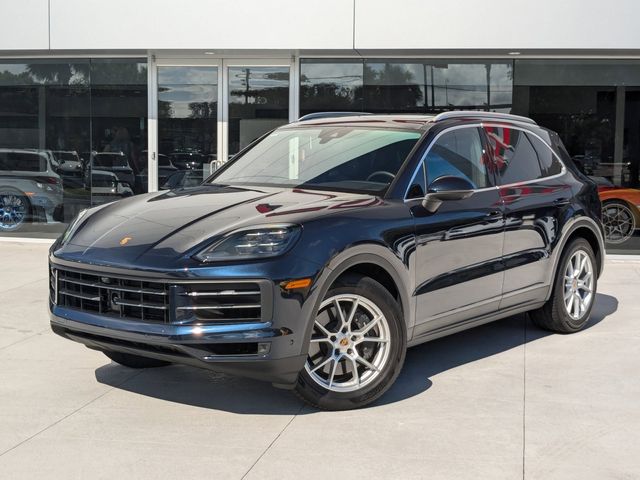 2024 Porsche Cayenne Base