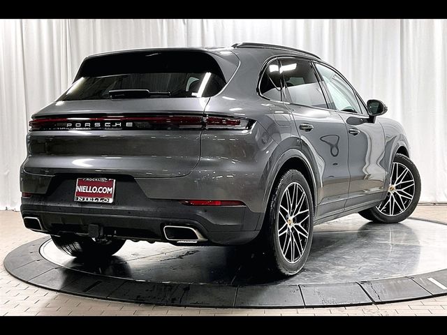 2024 Porsche Cayenne Base