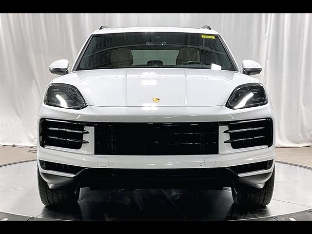 2024 Porsche Cayenne Base