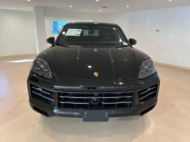 2024 Porsche Cayenne Base