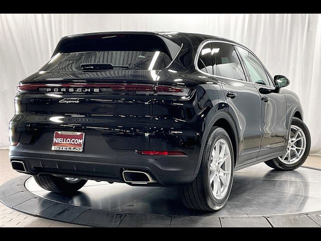 2024 Porsche Cayenne Base