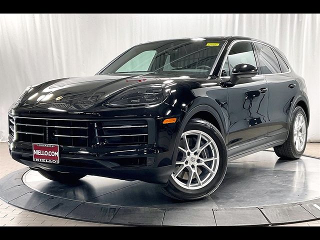 2024 Porsche Cayenne Base