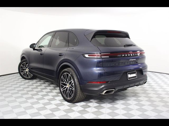 2024 Porsche Cayenne Base