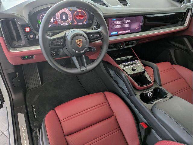 2024 Porsche Cayenne Base