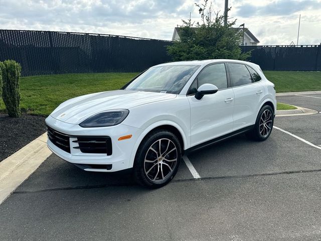 2024 Porsche Cayenne Base