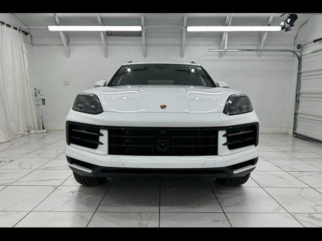 2024 Porsche Cayenne Base