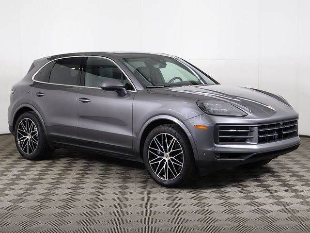 2024 Porsche Cayenne Base