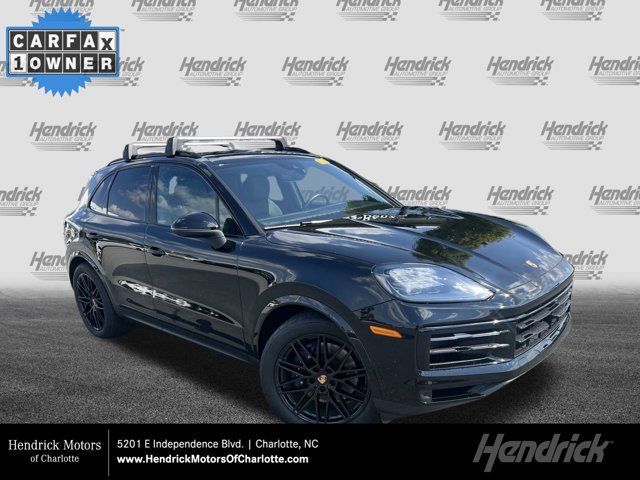 2024 Porsche Cayenne Base