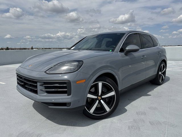 2024 Porsche Cayenne Base