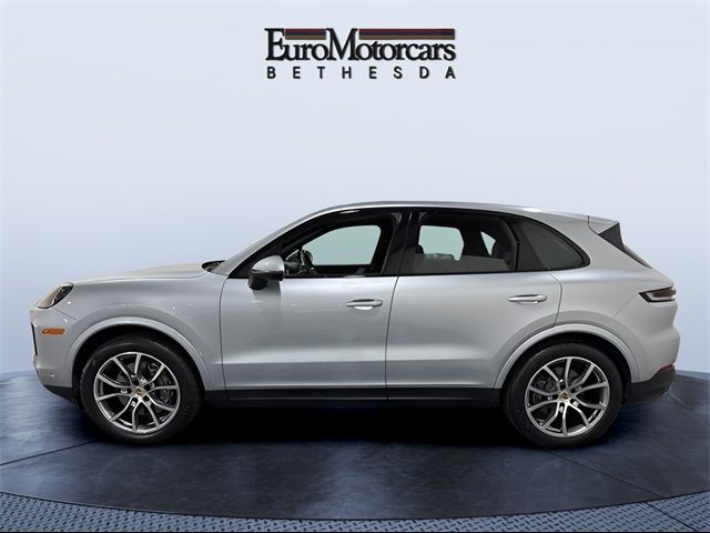 2024 Porsche Cayenne Base