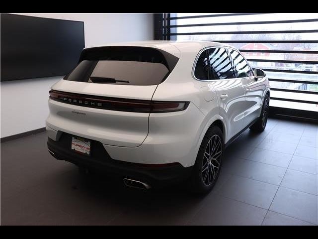 2024 Porsche Cayenne Base