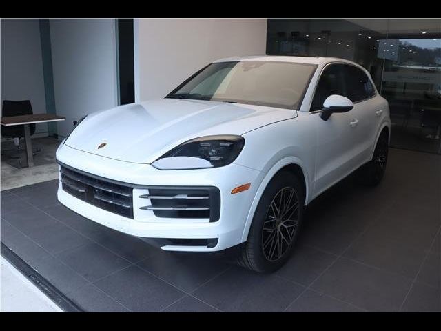 2024 Porsche Cayenne Base