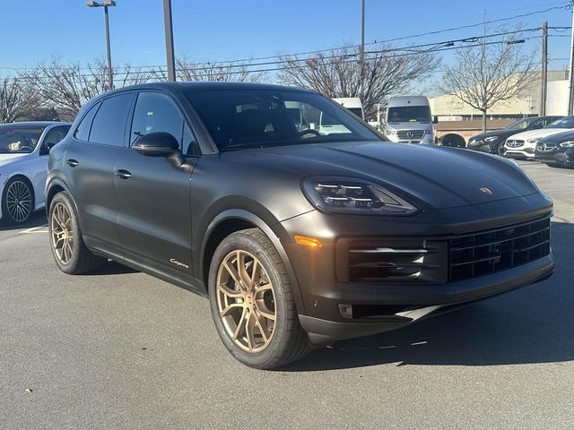 2024 Porsche Cayenne Base