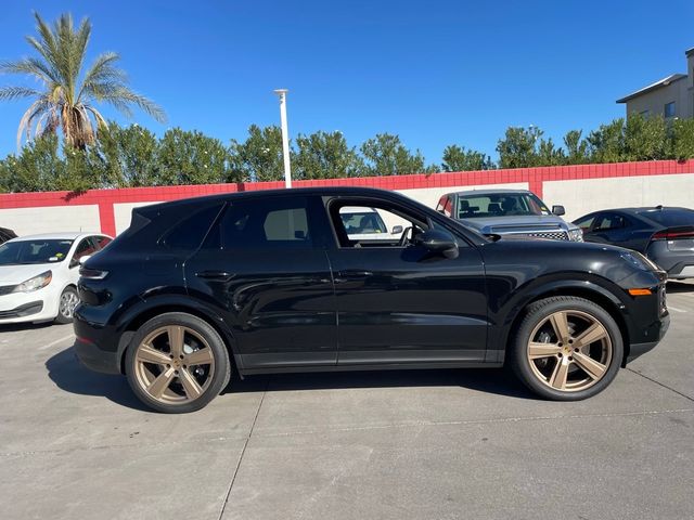 2024 Porsche Cayenne Base