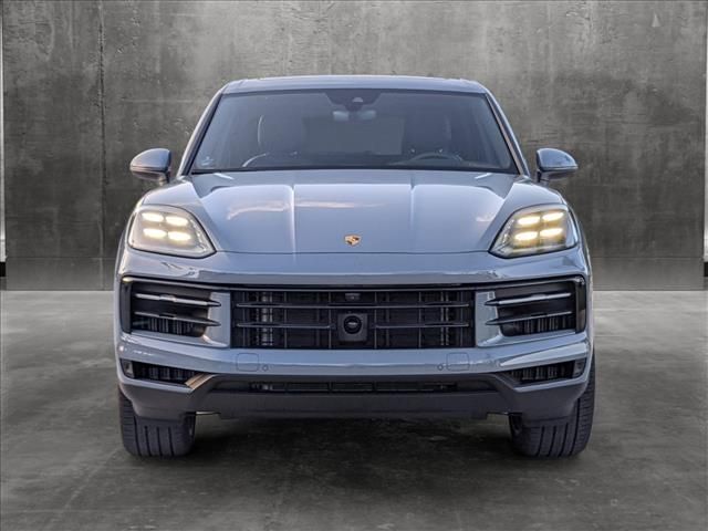 2024 Porsche Cayenne Base