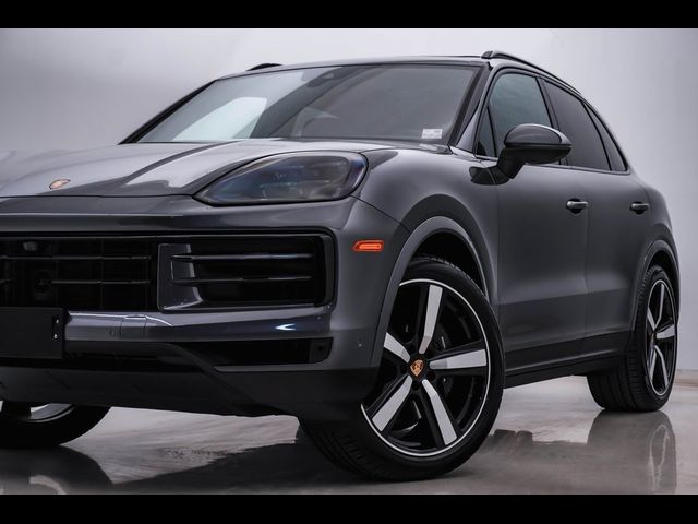 2024 Porsche Cayenne Base