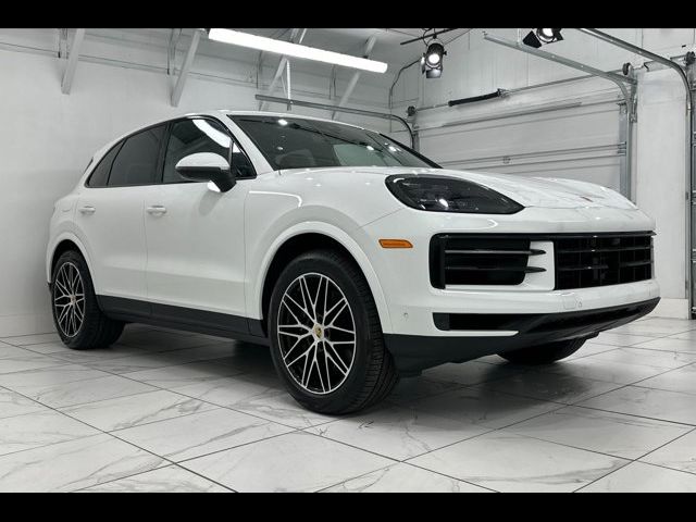 2024 Porsche Cayenne Base