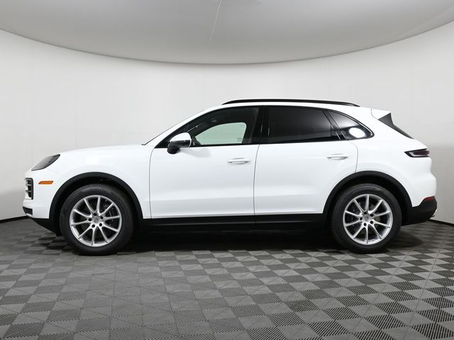 2024 Porsche Cayenne Base