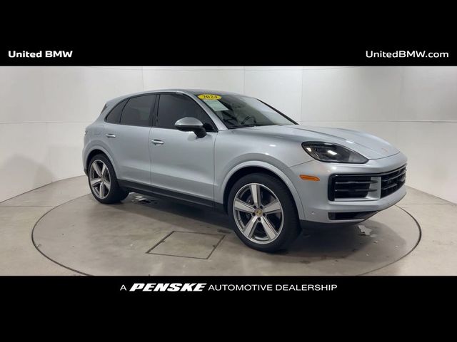 2024 Porsche Cayenne Base