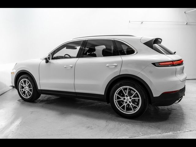 2024 Porsche Cayenne Base