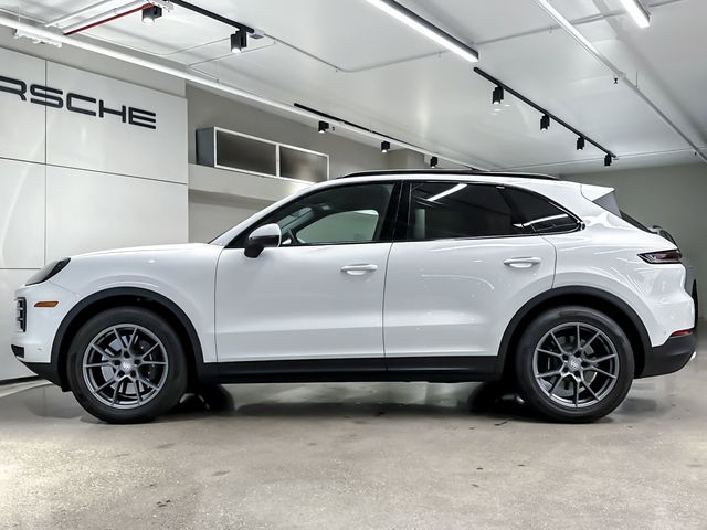 2024 Porsche Cayenne Base