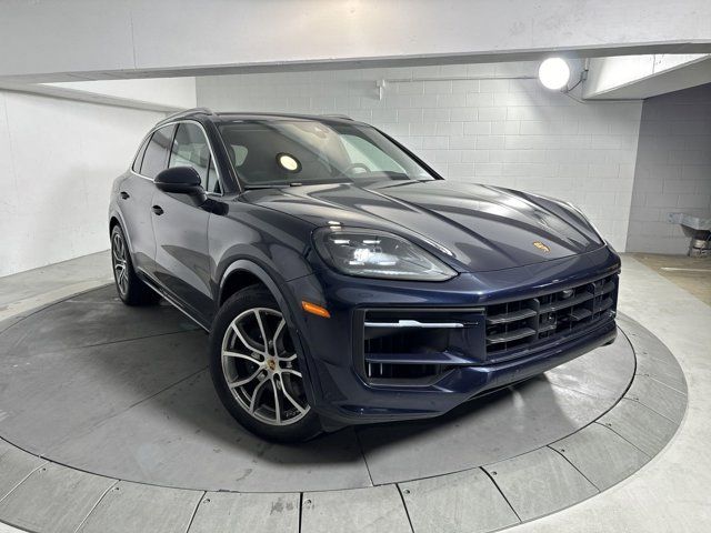 2024 Porsche Cayenne Base