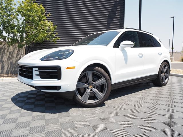 2024 Porsche Cayenne Base