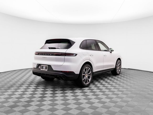 2024 Porsche Cayenne Base