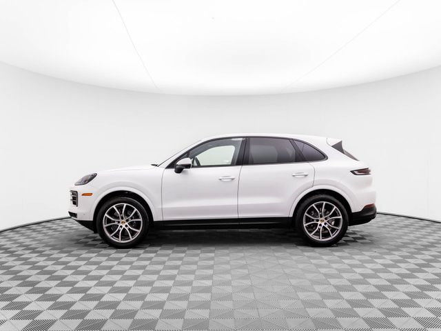 2024 Porsche Cayenne Base