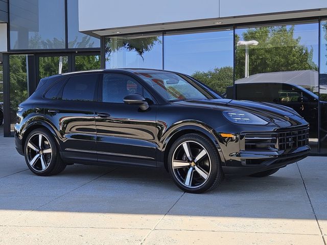 2024 Porsche Cayenne Base