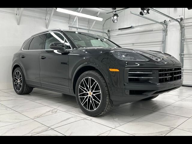 2024 Porsche Cayenne Base