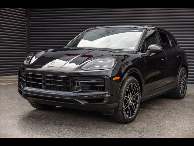 2024 Porsche Cayenne Base