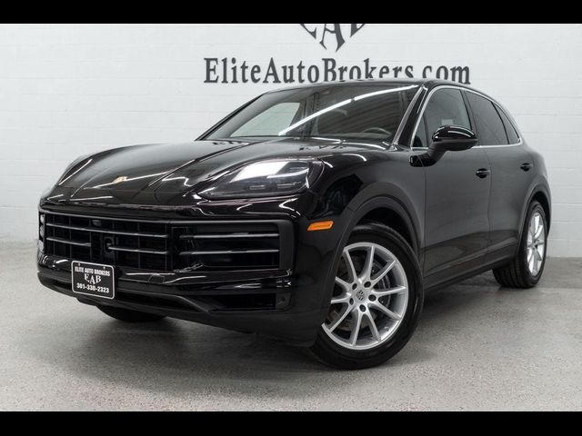 2024 Porsche Cayenne Base