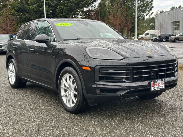 2024 Porsche Cayenne Base